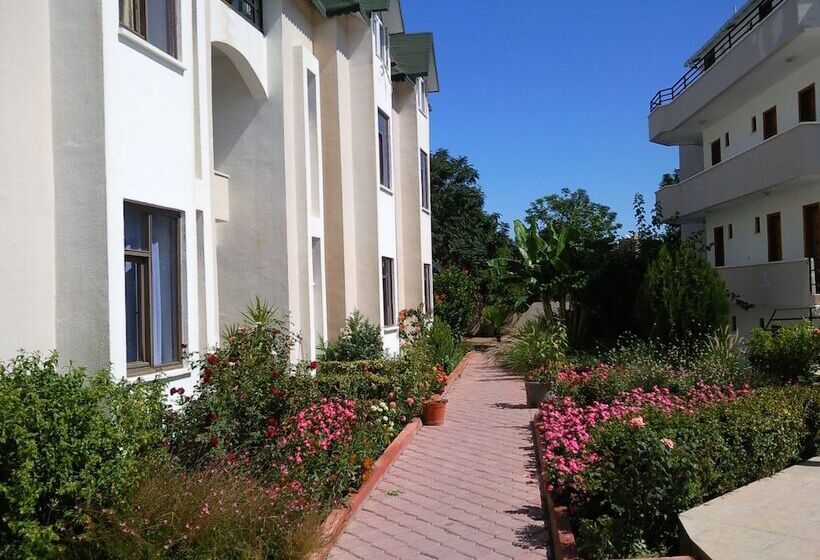 בית מלון כפרי Ares