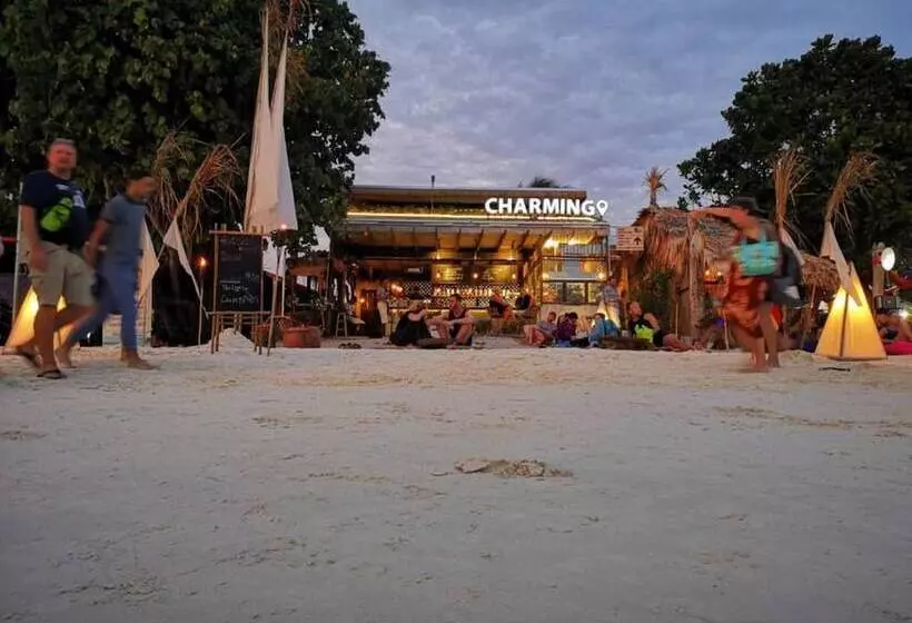 ホテル Charming Lipe Beach Resort