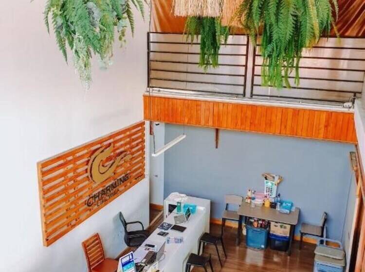 هتل Charming Lipe Beach Resort