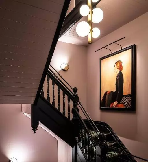 Hotelli Crystalbrook Albion