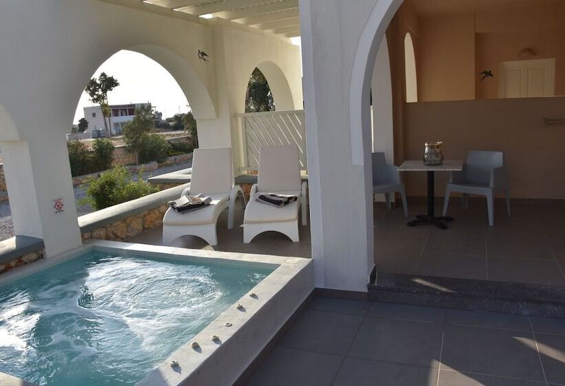 هتل De_naxia Suites