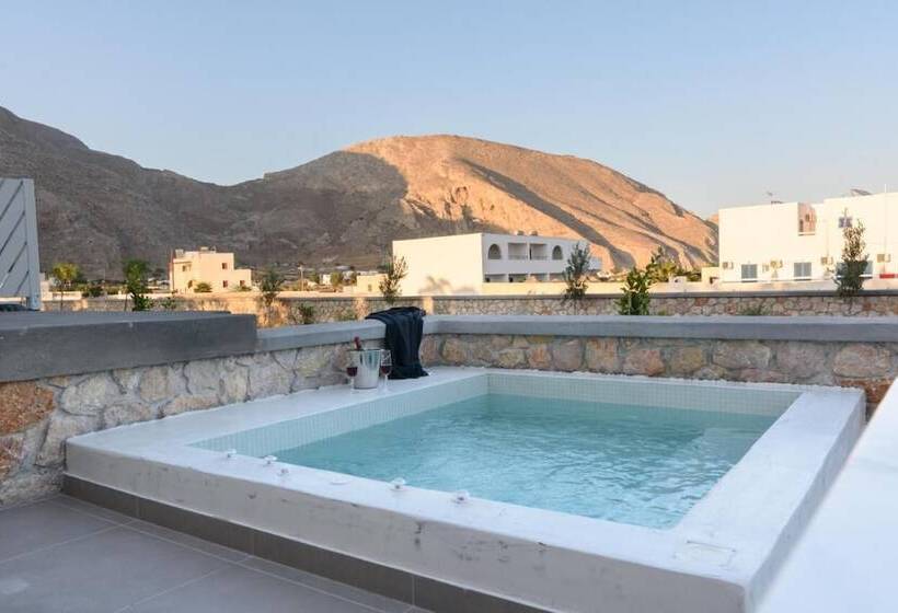 هتل De_naxia Suites