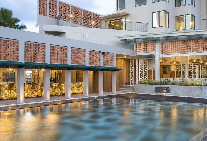 호텔 Eastin Ashta Resort Canggu