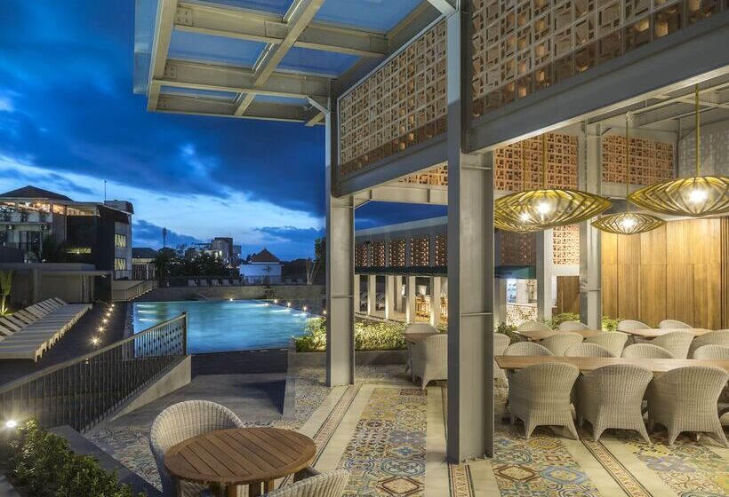 호텔 Eastin Ashta Resort Canggu