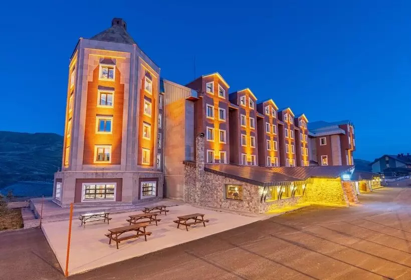 Hotel Mirada Del Lago