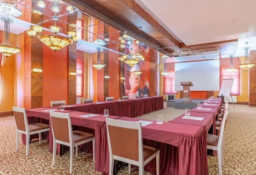 Hotel Mirada Del Lago