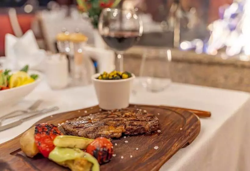 Hotel Mirada Del Lago