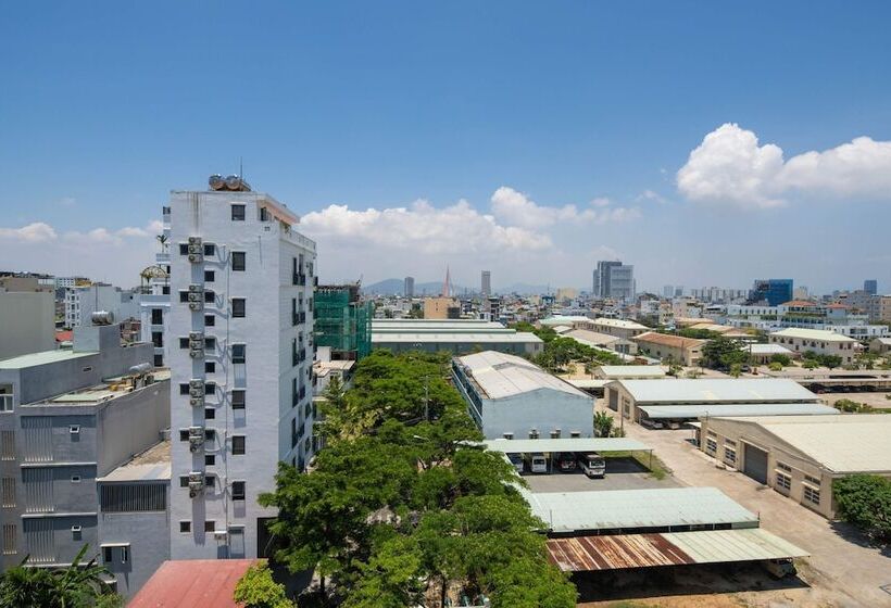 هتل Platinum Danang