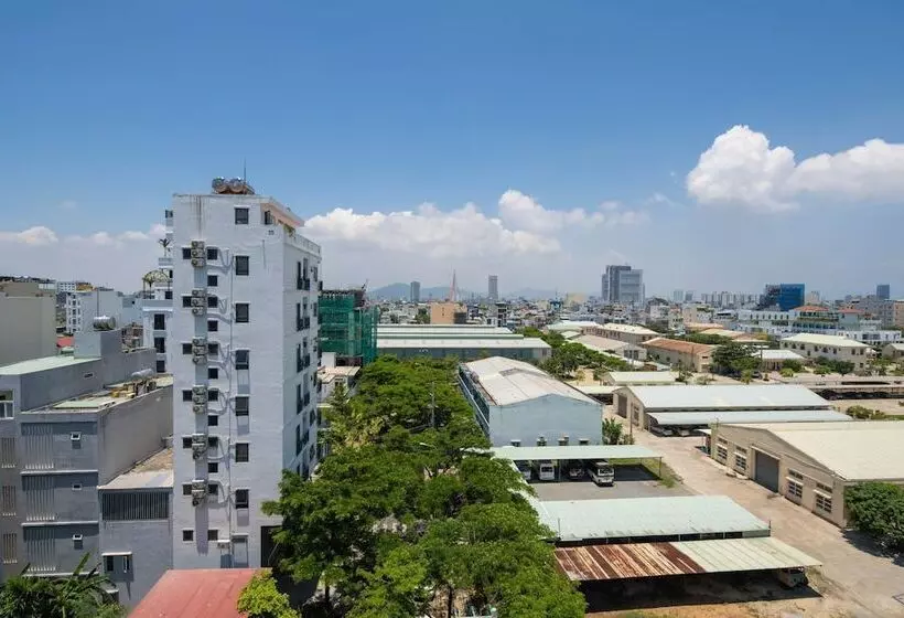 هتل Platinum Danang