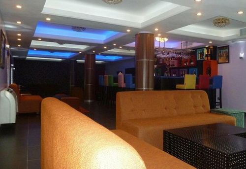 هتل The Gate Luxury Apartment