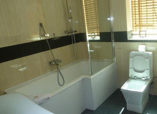 هتل The Gate Luxury Apartment