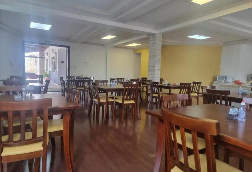 酒店 Ubaense Plaza