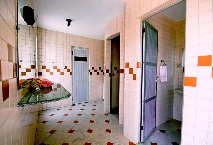 酒店 Ubaense Plaza