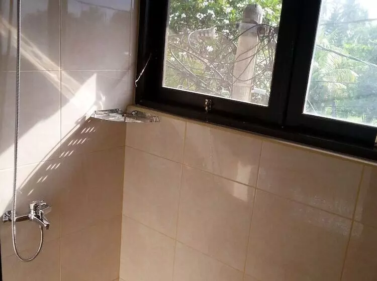 Majatalo Puri Mandhara Lovina