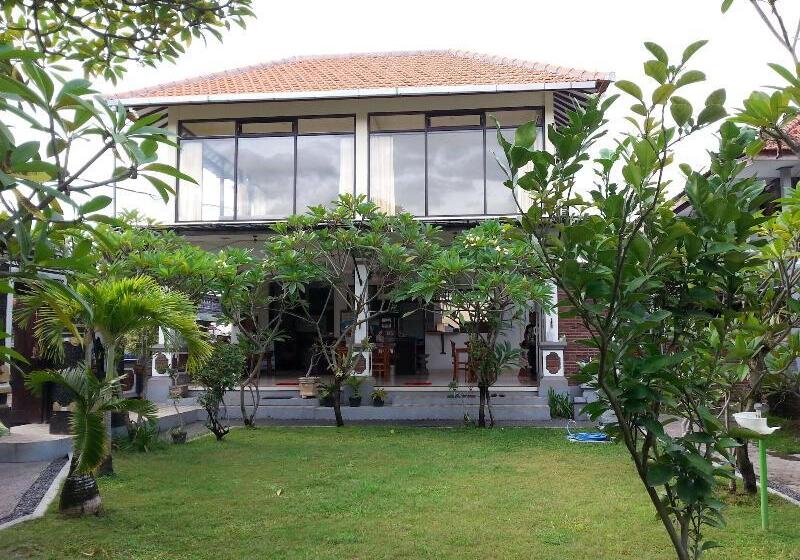 פנסיון Puri Mandhara Lovina