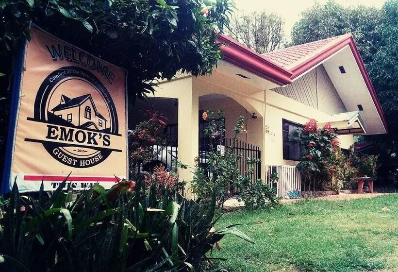 Emok S Guest House   Hostel