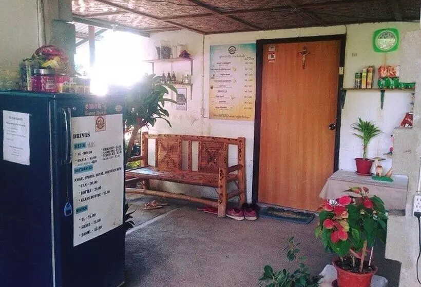 Emok S Guest House   Hostel