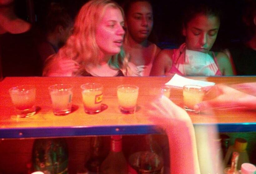 Emok S Guest House Hostel