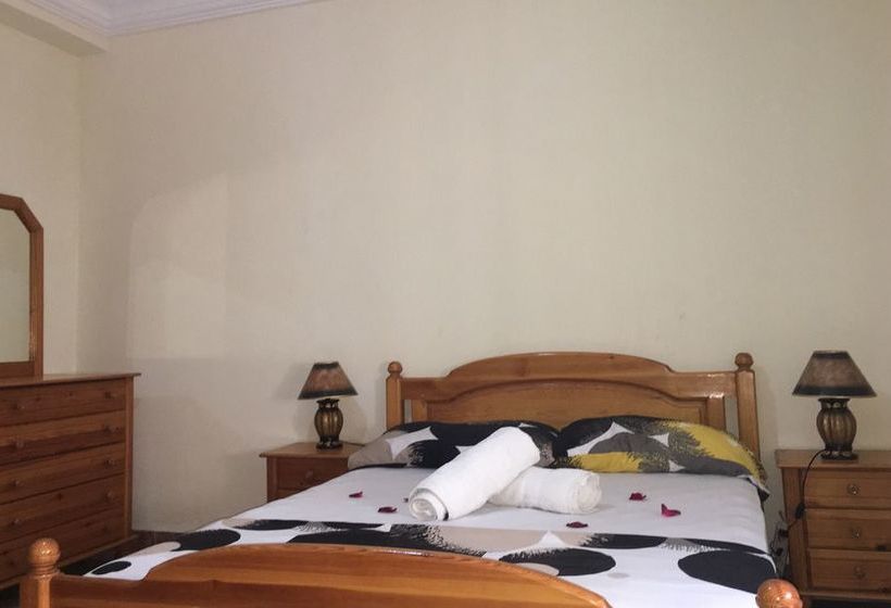 Family Villa With Parking