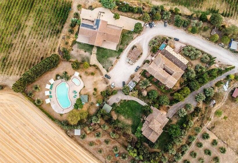 هتل Agriturismo Regno Verde