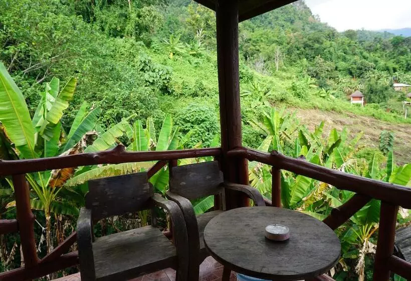 Hotelli Suanboon Cottage