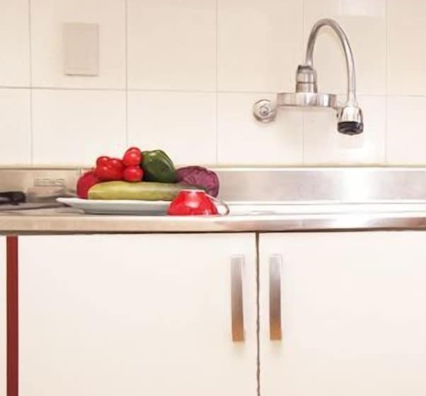 ホテル Mangsang East House