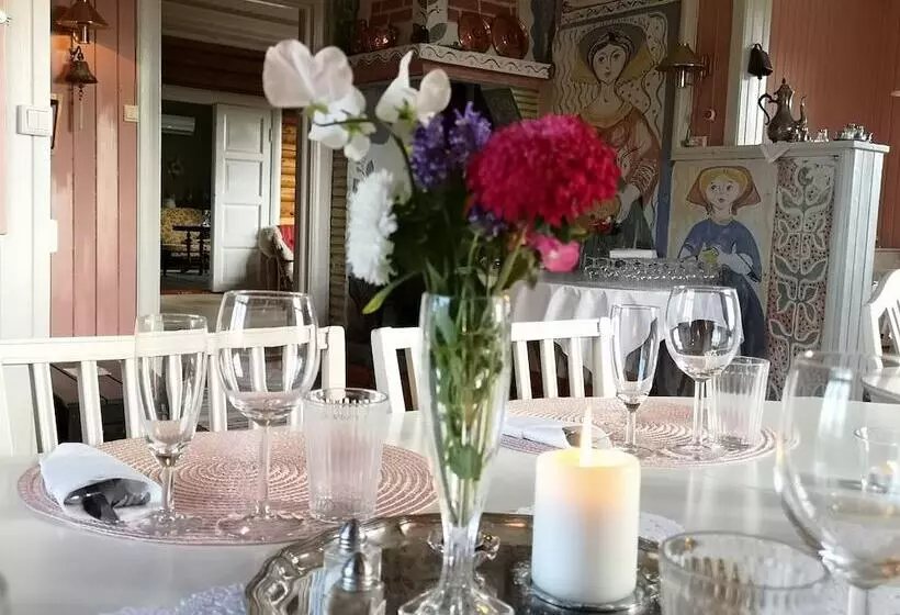 Hotelli Haugtun Gårdspensjonat Og Kulturverksted