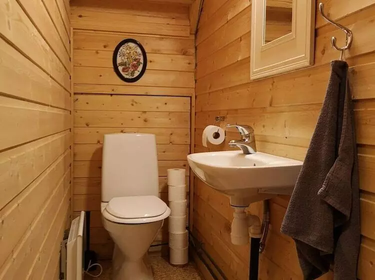 Hotelli Haugtun Gårdspensjonat Og Kulturverksted