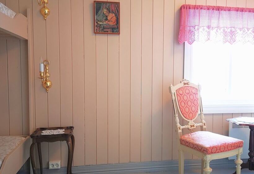 酒店 Haugtun Gårdspensjonat Og Kulturverksted