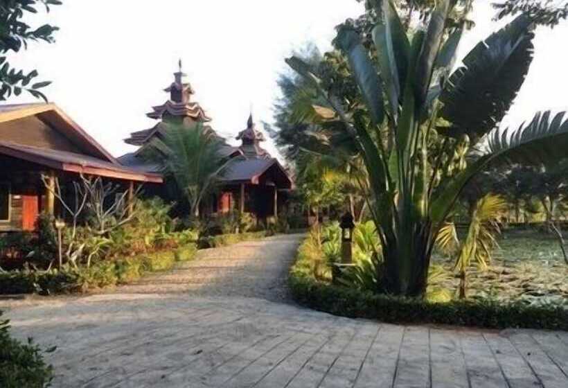 هتل Mrauk U Princess Resort