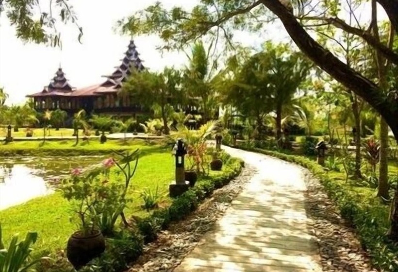 هتل Mrauk U Princess Resort