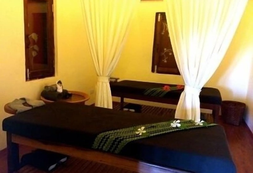 هتل Mrauk U Princess Resort