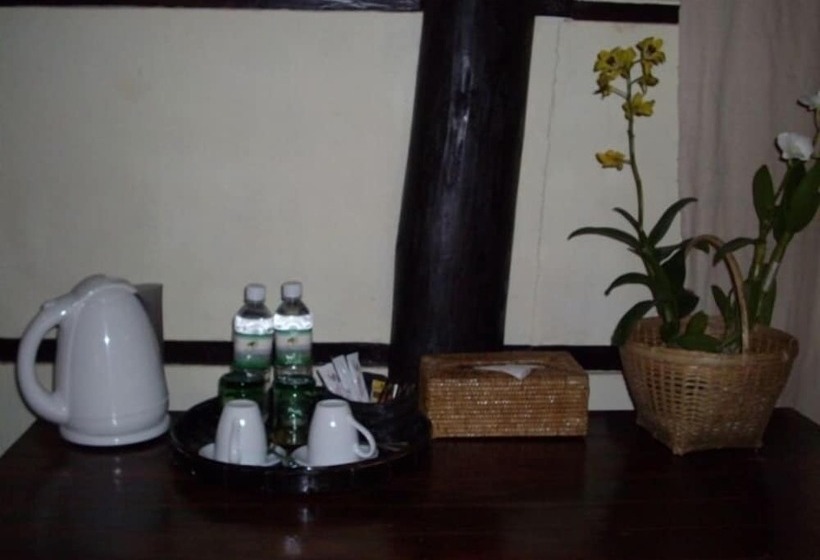 هتل Mrauk U Princess Resort