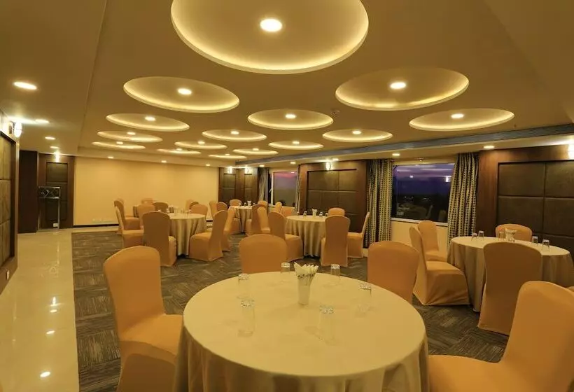 Hotelli Tgi Grand Nandan Kanan