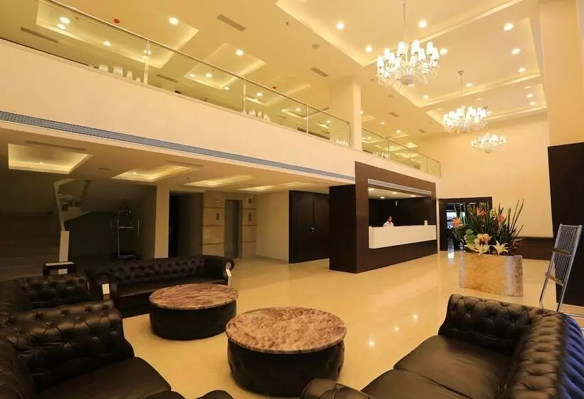 Hotelli Tgi Grand Nandan Kanan