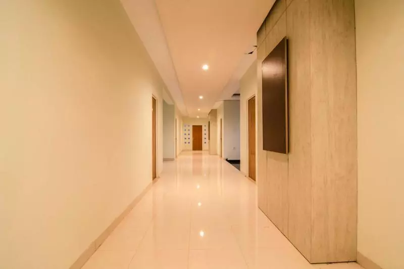 Hotelli Reddoorz Near Museum Keraton Surakarta