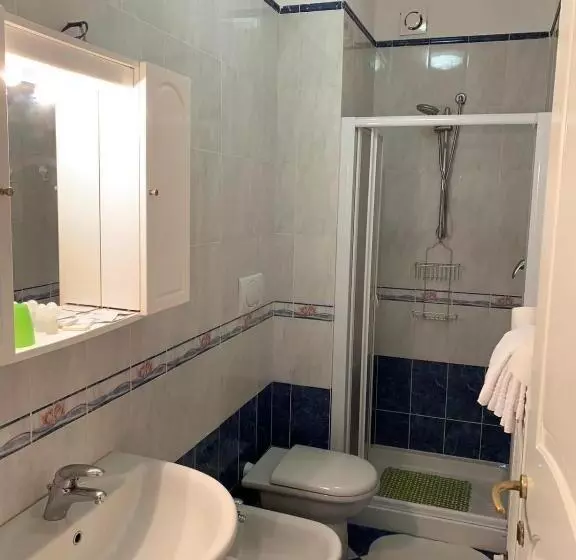 Hotelli Residence Villa Jolanda