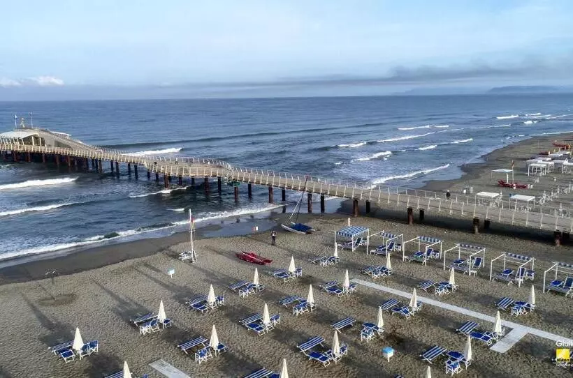 Hotelli Residence Villa Jolanda