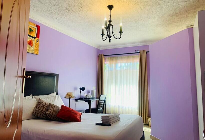 ホテル Riverstone Guest Lodge