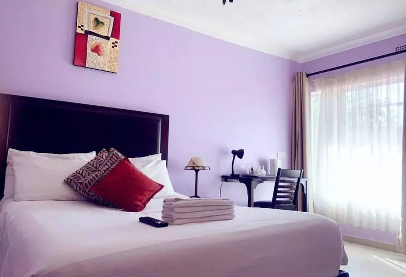 Hotelli Riverstone Guest Lodge