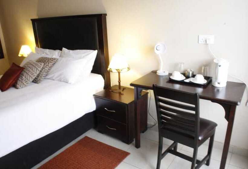 ホテル Riverstone Guest Lodge