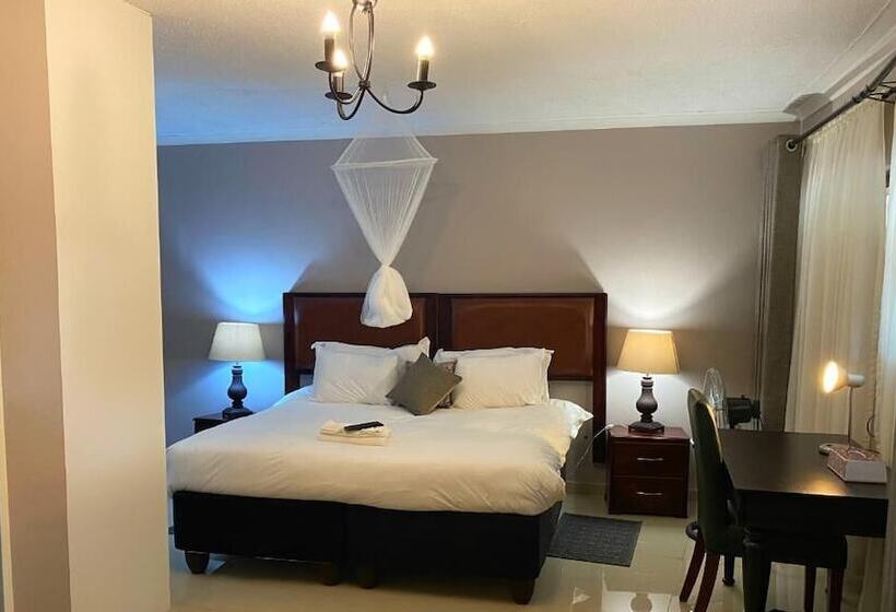 ホテル Riverstone Guest Lodge