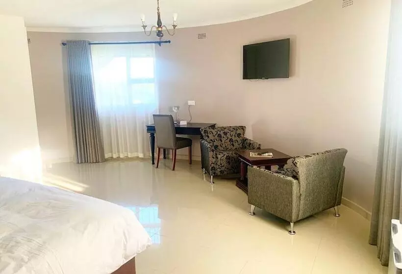 Hotelli Riverstone Guest Lodge