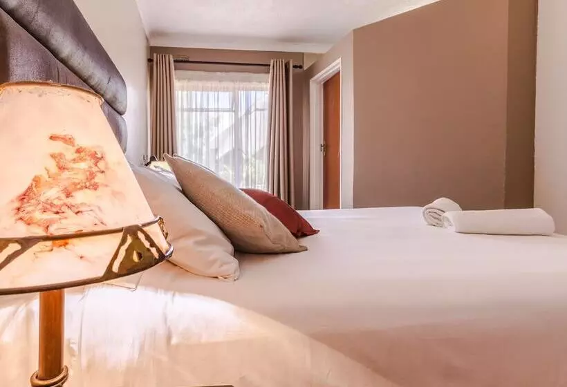 Hotelli Riverstone Guest Lodge