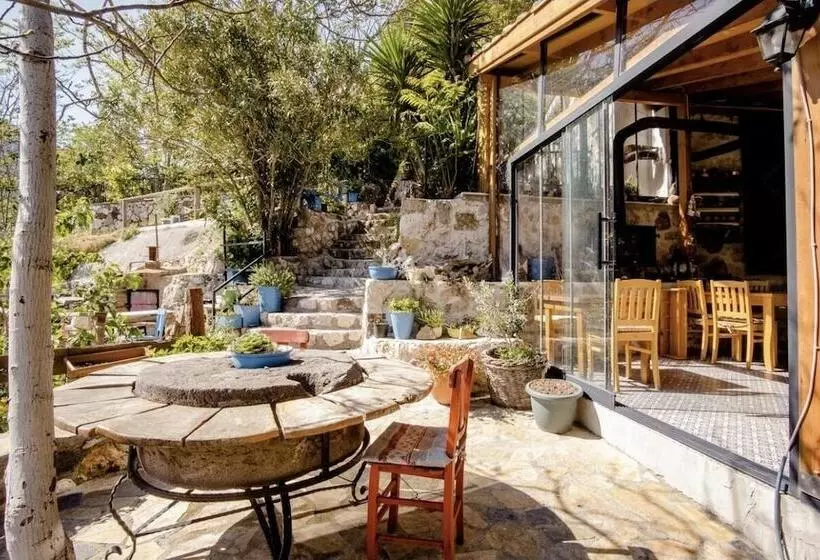 Hotelli Saklı Konak