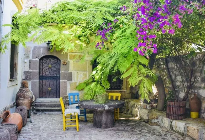 Hotelli Saklı Konak