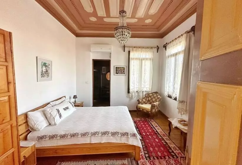 Hotelli Saklı Konak