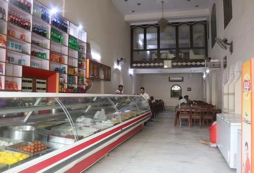 ホテル Shakti Palace