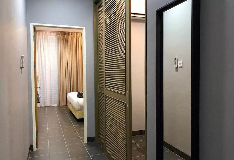 هتل Telanai16 Lodge