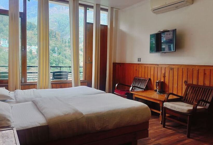 فندق Wood Castle